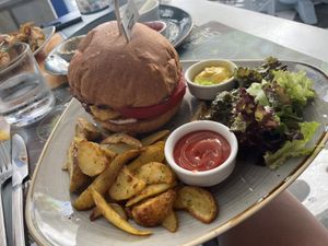 Vegan burger   at Mother Earth in Mykonos