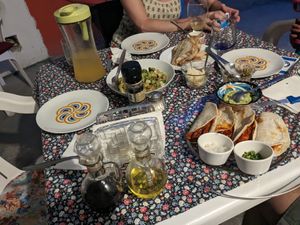 dinner is served at Punto y Come in Huatulco