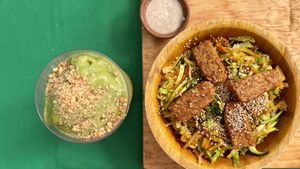 wok with tempeh and a kale avocado smoothie at Samsara's Garden in San Marcos La Laguna