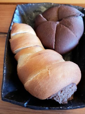 Sora bread at Dolmen Bakery - 돌멘베이커리 in Sinjeong