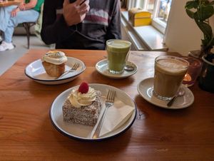 Lemon poppyseed muffin, lamington, and delicious latte and matcha at Lisa's Deli in Zwolle