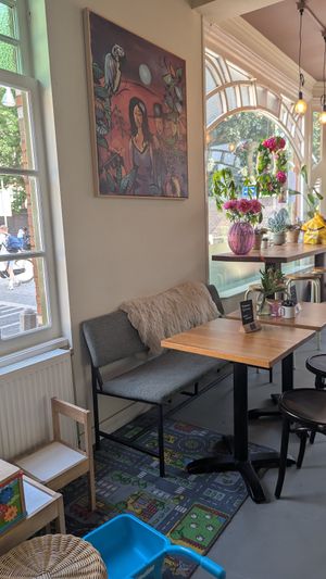 Atmosphere at Lisa's Deli in Zwolle