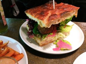 Burger at Deli in Leipzig