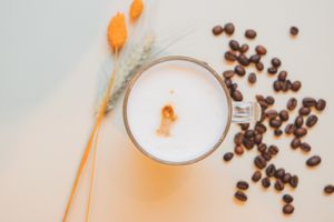 Oat Milk Latte Macchiato at JUICE 1 in Glarus