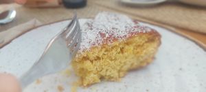 Orange Mandel Kuchen at Mogno in Olhao