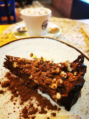 Choco cake and cappuccino. Jummy at Mogno in Olhao
