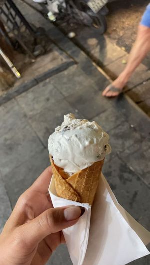 Oreo ice cream  at Kem 2Cream - Hoan Kiem Lake in Hanoi
