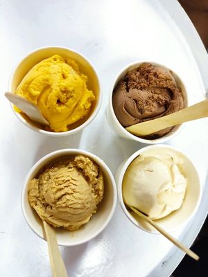 Mango sorbet, chocolate, caramel and vanilla at Kem 2Cream - Hoan Kiem Lake in Hanoi