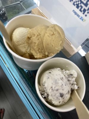   at Kem 2Cream - Hoan Kiem Lake in Hanoi