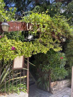   at Le Jardin in Hyeres