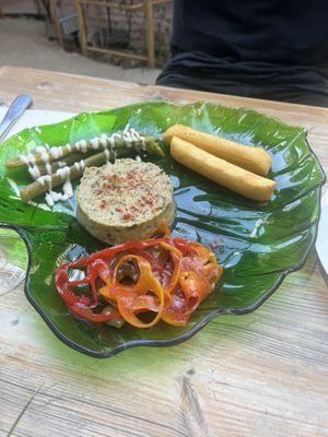 Légumes du soleil et panisses   at Le Jardin in Hyeres