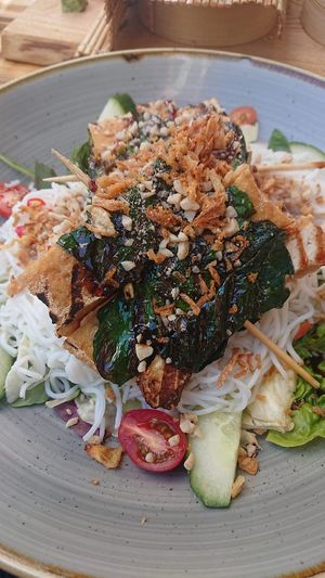 Noodle Salad with fried Tofu at Lôc Vegan in Mainz