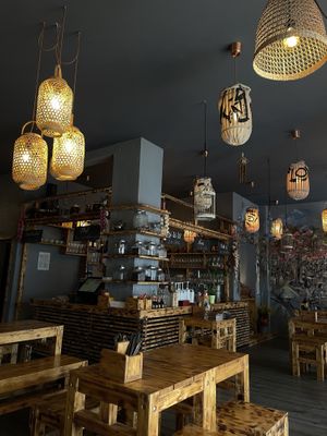 Schönes Ambiente at Lôc Vegan in Mainz