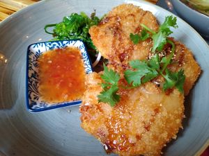 Fried sweet potato slices at Lôc Vegan in Mainz