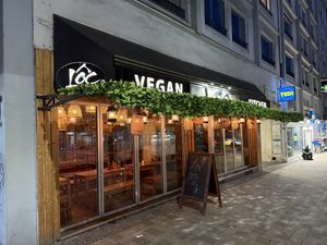 outside #Veganuary at Lôc Vegan in Mainz