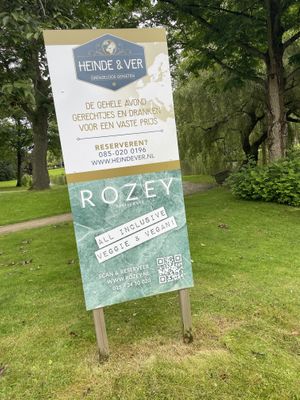 Rozey at Rozey in Delft