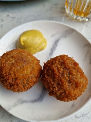 Bitterballen at Rozey in Delft