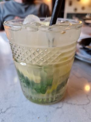 Mojito Apple Ginger 0% at Rozey in Delft