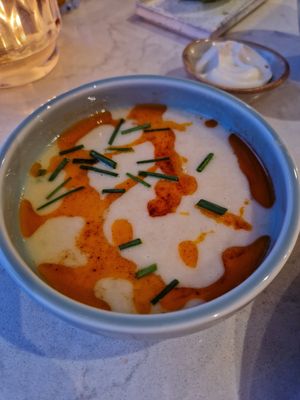 Bloemkoolsoep at Rozey in Delft