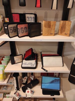 Wallets at MOEHA  in Vannes