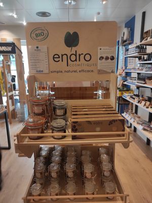 Cosmetics at MOEHA  in Vannes