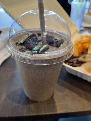 Chocolate Oreo Delight with Mint Oreos at Philly Vegan in Richmond