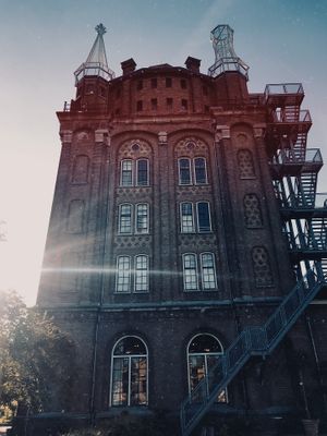 The hotel on the other side of the garden  at Villa Augustus in Dordrecht