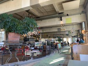 Binnenin   at Villa Augustus in Dordrecht