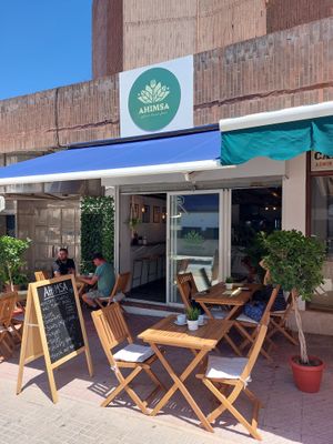 The outdoor seating  at Ahimsa in Mallorca