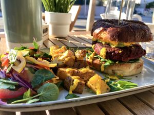 Lentil & beetroot burger #Veganuary at Ahimsa in Mallorca