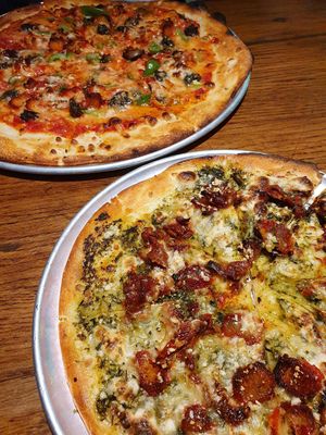  at Chez Zac Pizzeria in Montreal