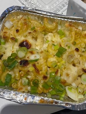 The vegan Mac and cheese 😍  at Chez Zac Pizzeria in Montreal