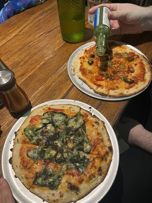 Le mile end et le diablo  at Chez Zac Pizzeria in Montreal