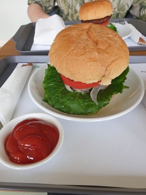 burger at Breaghetti Itaewon in Seoul