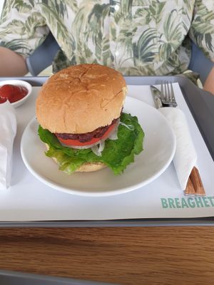 burger at Breaghetti Itaewon in Seoul