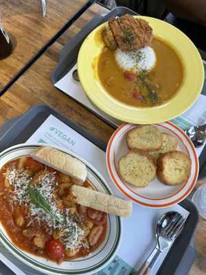 The gnocchi and the curry with rice and tonkatsu  at Breaghetti Itaewon in Seoul