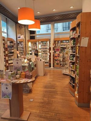 Pharmacie at La Vie Saine in Bordeaux