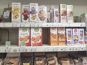 Cookies at La Vie Saine in Bordeaux