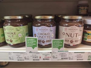 Spreads at La Vie Saine in Bordeaux