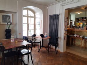 Interior at Spanische Weinhalle - Gourmet Kitchen in Burgdorf