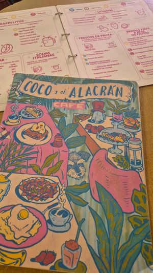 Menú muy lindo at Coco y El Alacrán Café in Puebla