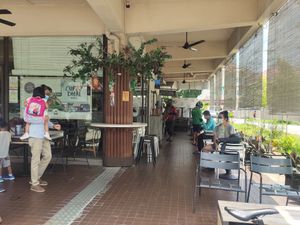 Outdoor dining area at VEGANBURG - Eunos Flagship Outlet in East Singapore