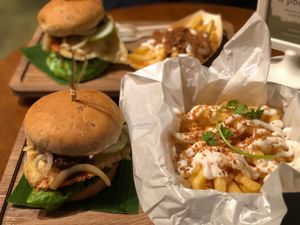Rasa sayang burger at VEGANBURG - Eunos Flagship Outlet in East Singapore