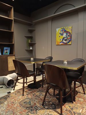 Decor at Java Whiskers in London