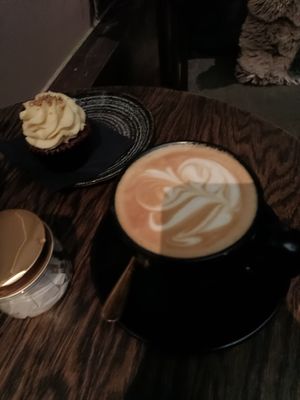 Oat milk latte at Java Whiskers in London