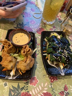 Wan tans, green rolls at Chay Vegan Asian Kitchen in Hamburg