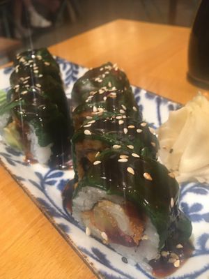 Inside out Avocado, spinach at Chay Vegan Asian Kitchen in Hamburg