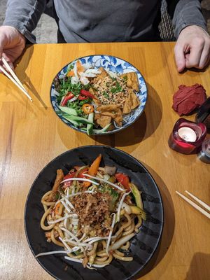 Spicy bowl and Pagoda dream at Chay Vegan Asian Kitchen in Hamburg