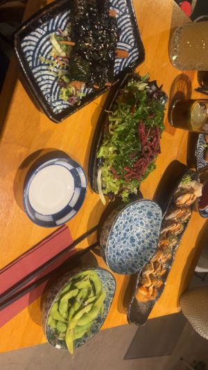 Seetangsalat, Edamane und Green Roll    at Chay Vegan Asian Kitchen in Hamburg