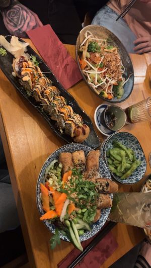 Spring Bowl, Pagoda Dream & Chrunchy Roll   at Chay Vegan Asian Kitchen in Hamburg